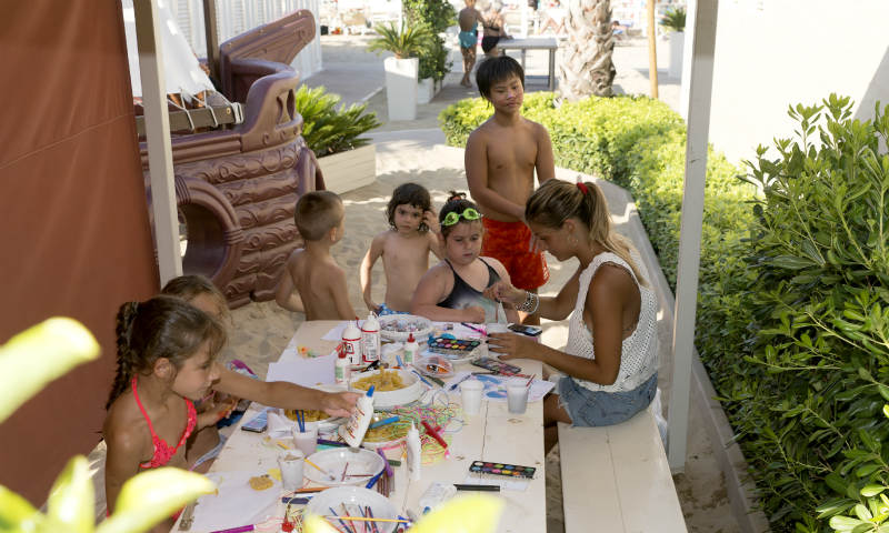 spiaggia-riccione-mini-club